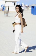 CHANTEL JEFFRIES Enjoying a Serene Beach Day in Miami 12/26/2023
