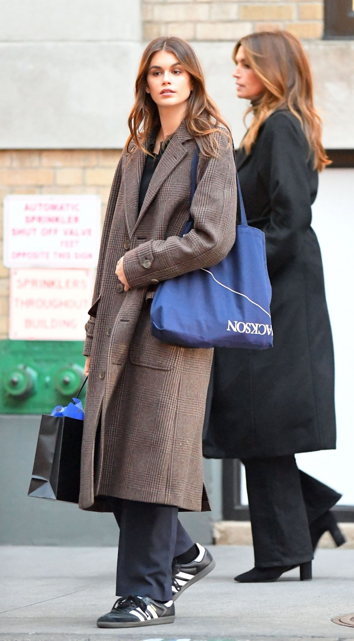 CINDY CRAWFORD and KAIA GERBER Out Shopping in New York 12/12/2023 ...