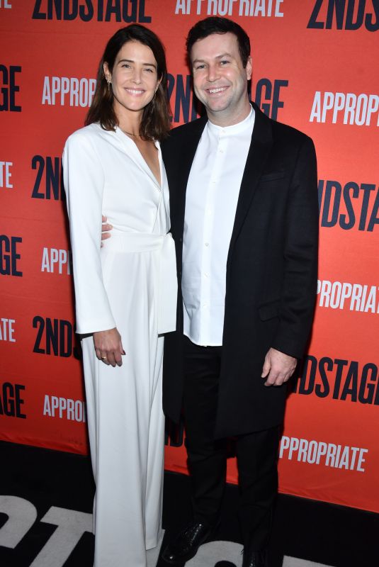 COBIE SMULDERS at Opening Night of Second Stage Theater Play Appropriate on Broadway at The Hayes Theater in New York 12/18/2023
