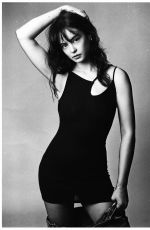 COURTNEY EATON - Black & White Photoshot 12/04/2023