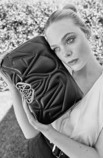 ELLE FANNING for Alexander McQueen The Seal Bag 2023