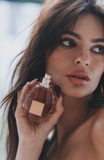 EMILY RATAJKOWSKI for Viktor and Rolf Flowerbomb Hragrance Holiday 2023