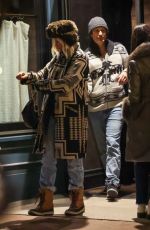 ERINN ANNE BARTLETT at Kate Hudson