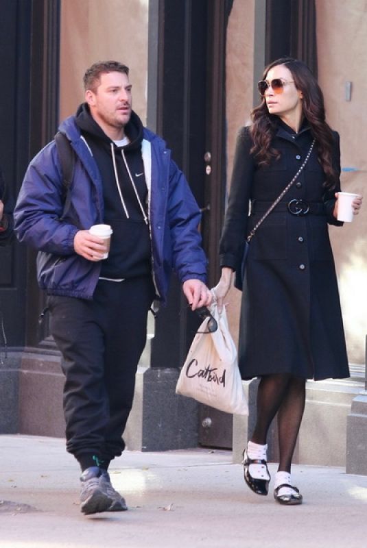 FAMKE JANSSEN Out for Coffee with Ryan Faucett in New York 11/30/2023