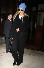 GIGI HADID Out Shopping in New York 12/19/2023