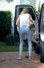 GISELE BUNDCHEN Leaves a Workout in Miami 12/02/2023
