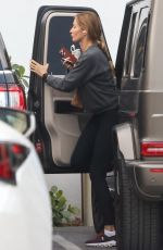 GISELE BUNDCHEN Visiting a Gym in Miami 12/06/2023