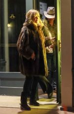 GOLDIE HAWN and Kurt Russell at Kate Hudson