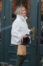 GOLDIE HAWN and Kurt Russell Out Shopping at Mavericks of Aspen Western Apparel Store in Aspen 12/18/2023