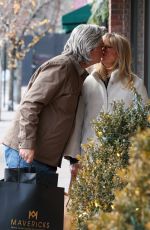 GOLDIE HAWN and Kurt Russell Out Shopping at Mavericks of Aspen Western Apparel Store in Aspen 12/18/2023