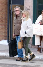 GOLDIE HAWN and Kurt Russell Out Shopping at Mavericks of Aspen Western Apparel Store in Aspen 12/18/2023