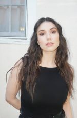 GRACE CAROLIINE CURRY - Los Angeles Comic-Con Portraits, December 2023