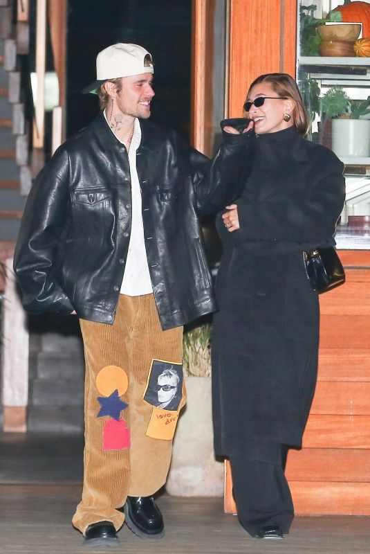 HAILEY and Justin BIEBER Leaves a Dinner in Malibu 12/10/2023
