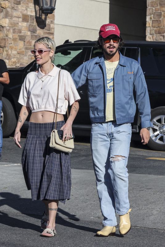 HALSEY and Avan Jogia Out Shopping in Los Angeles 12/10/2023