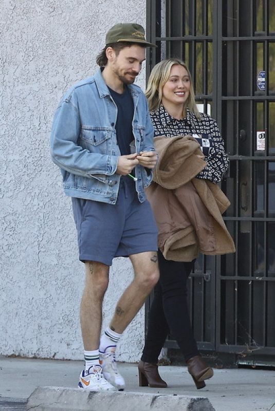 HILARY DUFF and Matthew Koma Out for Lunch in Studio City 12/01/2023