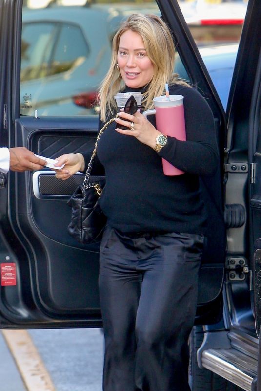 HILARY DUFF Shopping at Century City Mall in Los Angeles 12/12/2023