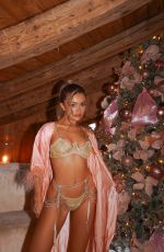 HOLLY PEDLAR for Liliosa Lingerie Christmas Collection 2023