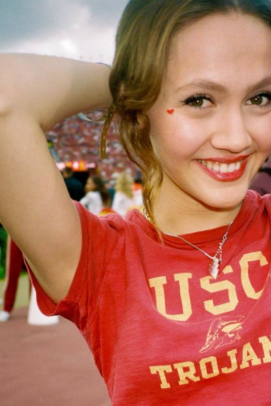 IRIS APATOW - Instagram Photos 12/21/2023