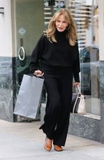 JACLYN SMITH Out on Holiday Shopping 12/19/2023