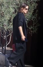 JENNIFER GARNER at Farmshop in Brentwood 12/05/2023