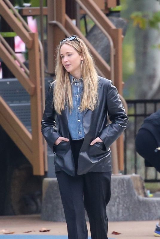 JENNIFER LAWRENCE Out with Her Son at Coldwater Park in Beverly Hills 12/27/2023