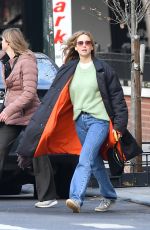 JENNIFER LAWRENCE Walk with a Friend Out in New York 12/09/2023