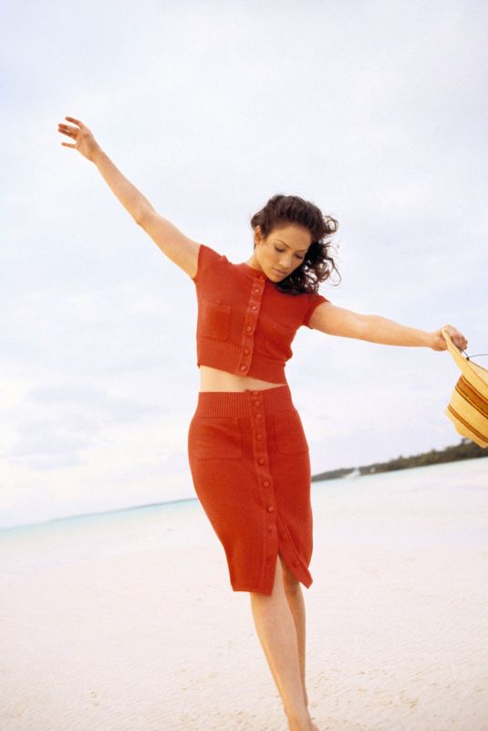 JENNIFER LOPEZ for Vogue Magazine 1996