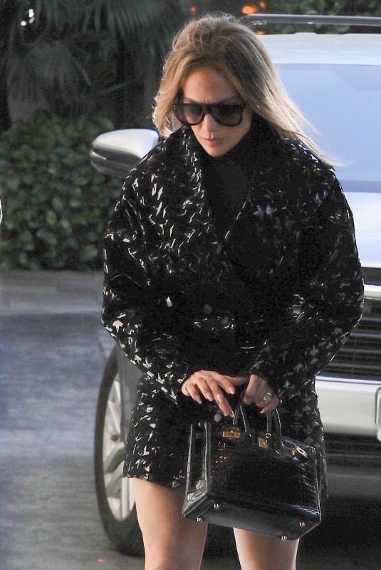 JENNIFER LOPEZ Leaves the Four Seasons Hotel in Beverly Hills 11/30/2023