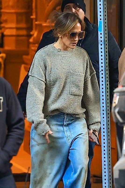 JENNIFER LOPEZ on the Set of UnStoppable at Biltmore Hotel in Los Angeles 12/14/2023