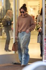 JENNIFER LOPEZ Out Shopping with Her Mother Guadalupe Rodriguez 12/23/2023