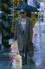 JENNIFER LOPEZ Shopping at Louis Vuitton After Having Lunch at The Ivy in Los Angeles 12/21/2023