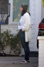 JENNIFER LOVE HEWITT Arrives at a Christmas Eve Party at a Friend
