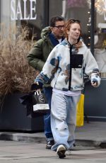 JESS GLYNNE Out with Her Father Laurence on Christmas Shopping in Primrose Hill 12/21/2023