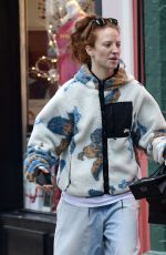 JESS GLYNNE Out with Her Father Laurence on Christmas Shopping in Primrose Hill 12/21/2023