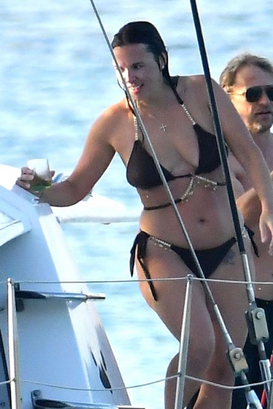 JODI ALBERT in Bikini at a Yacht in Barbados 12/26/2023