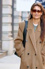 KATIE HOLMES Out for Breakfast in New York 12/08/2023