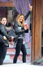 KELLY BENSIMON Out with Friends in New York 12/02/2023