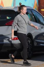 KRISTEN BELL Enjoying a Sunny Day Out in Los Angeles 12/12/2023