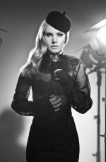 KRISTEN BELL for Flaunt Magazine, December 2011