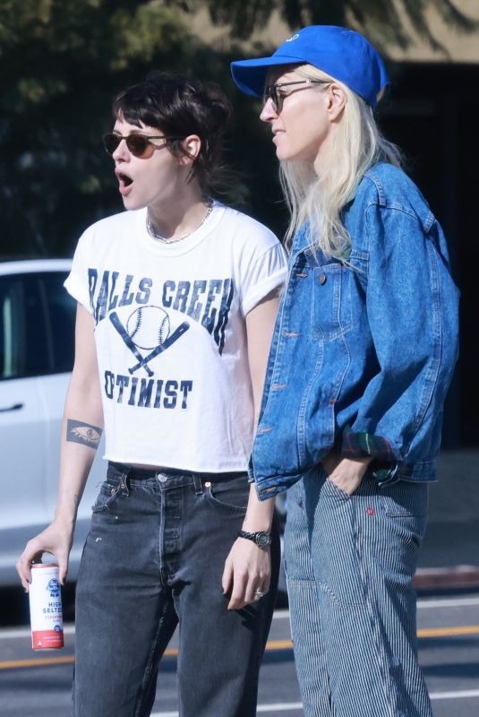 KRISTEN STEWART and DYLAN MEYER Out for Lunch in Los Feliz 12/24/2023