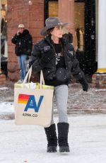 KYLE RICHARDS Does Last Minute Christmas Eve Shopping in Aspen 12/24/2023