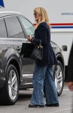 LAURA DERN Shopping at XIV Karats in Beverly Hills 12/20/2023