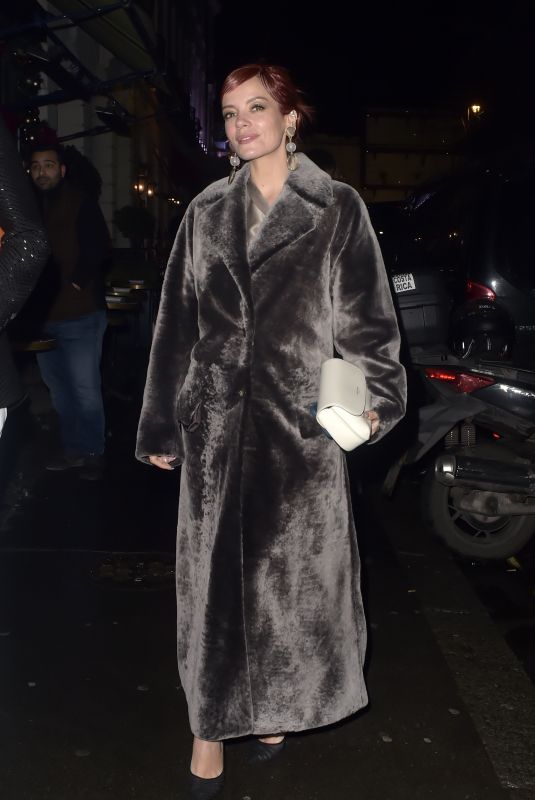LILY ALLEN Arrives at Isabels in Mayfair 12/08/2023