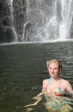 LILY BROOKS O