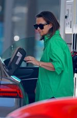 LISA WILKINSON Out on Christmas Day in Sydney 12/25/2023