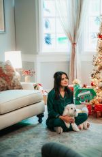 LUCY HALE - PetSmart Holiday 2023 Campaign