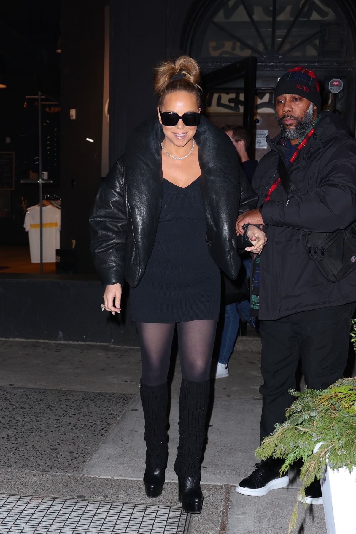 MARIAH CAREY Leaves a Recording Studio Session in New York 12/08/2023 ...