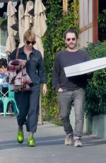 MARY ELIZABETH ELLIS Out for Lunch at All Time in Los Angeles 12/29/2023