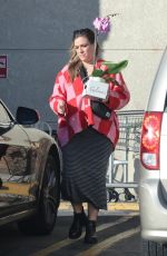 MIA SWIER Out Shopping for Plants in Los Feliz 12/27/2023