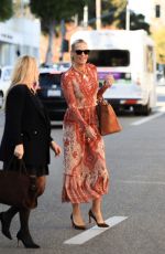 MOLLY SIMS Leaves Wally